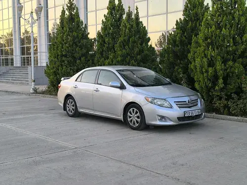 Toyota Corolla — 3/4