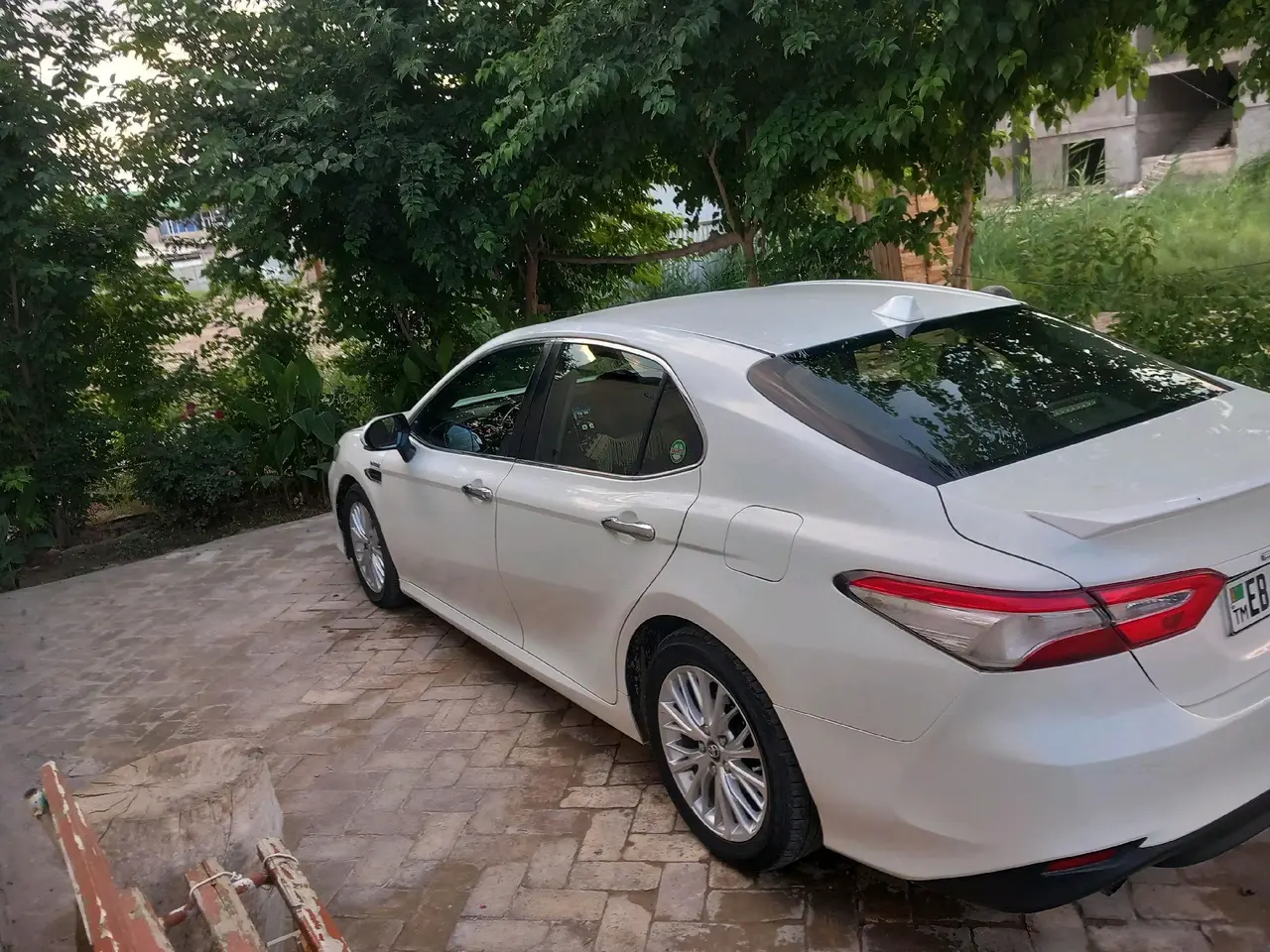 Toyota Camry — 10/10
